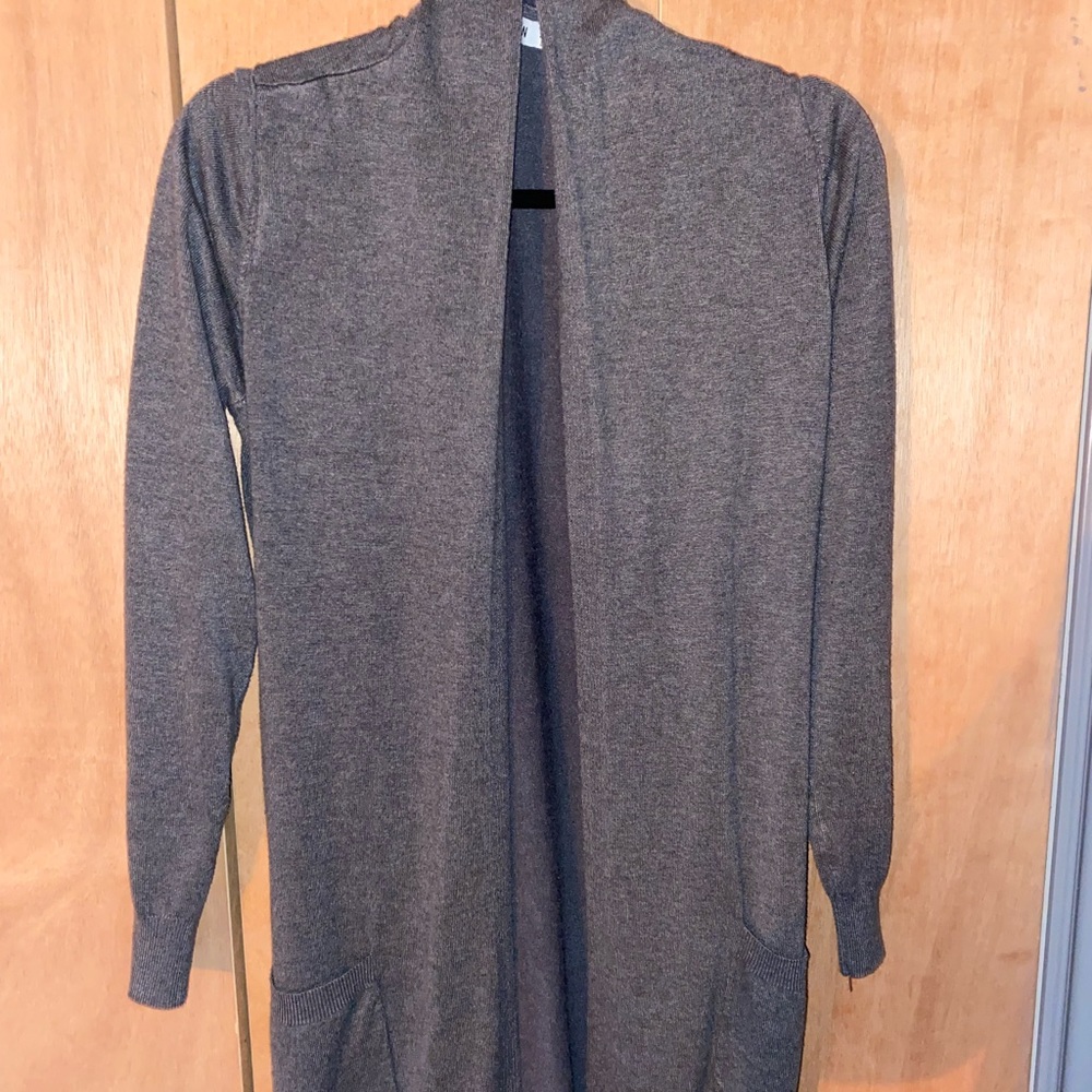 Grey cardigan
